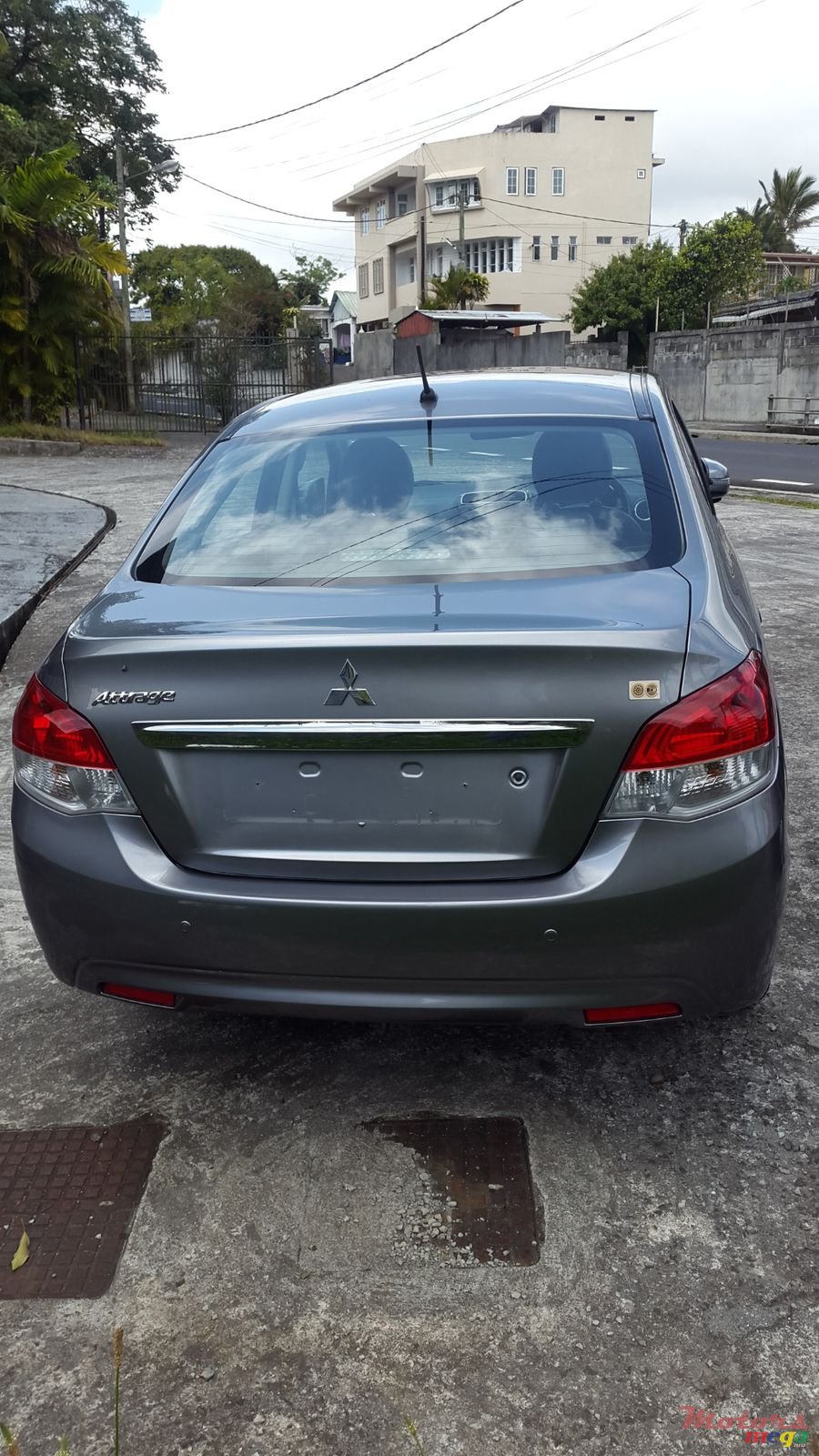 2016' Mitsubishi Attrage photo #3