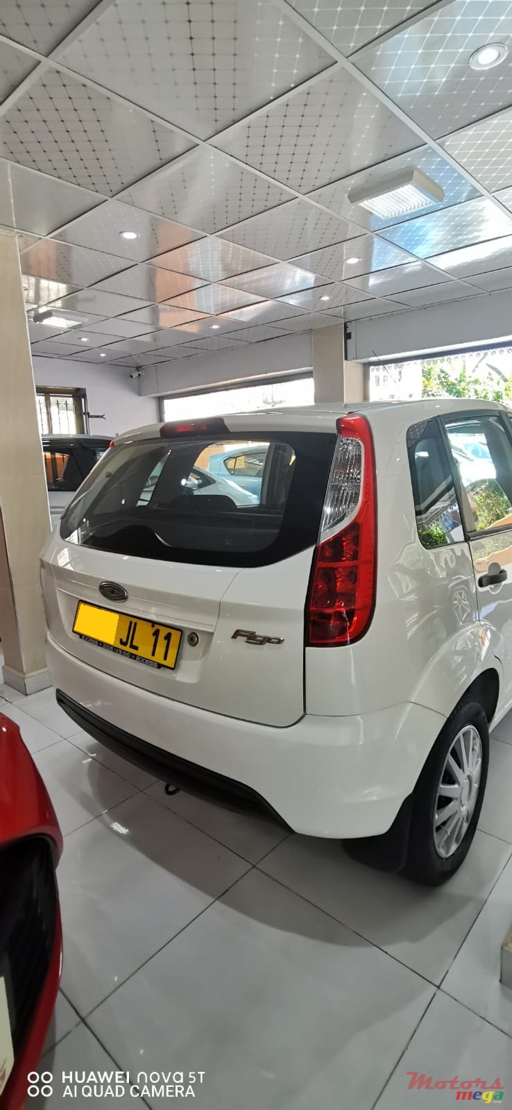 2011' Ford Figo photo #5