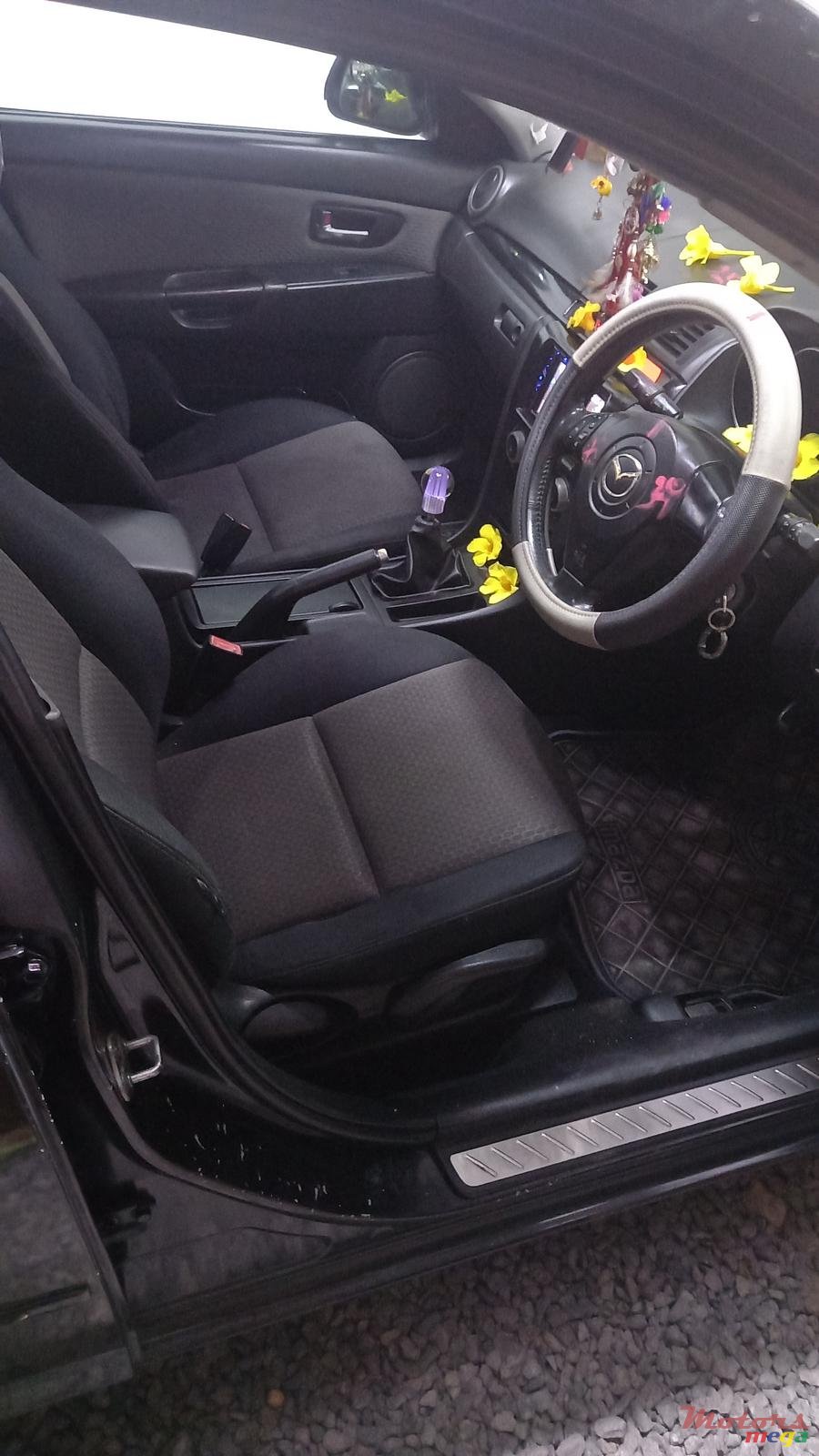 2006' Mazda 3 photo #5