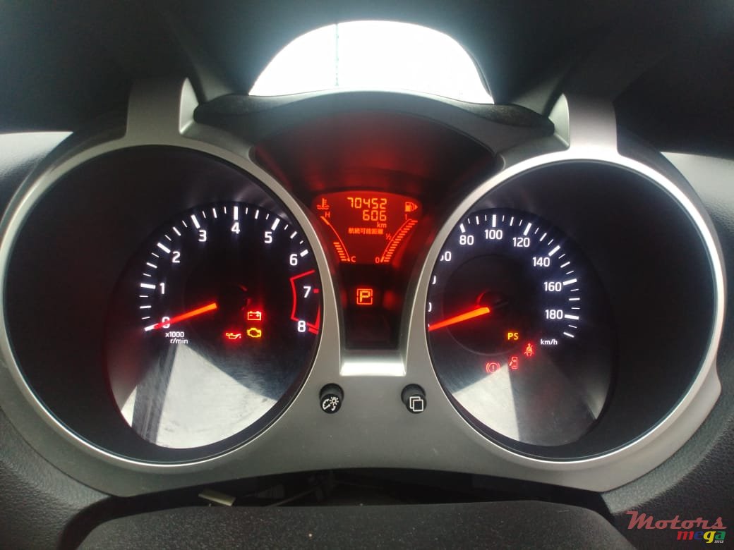 2012' Nissan Juke photo #6