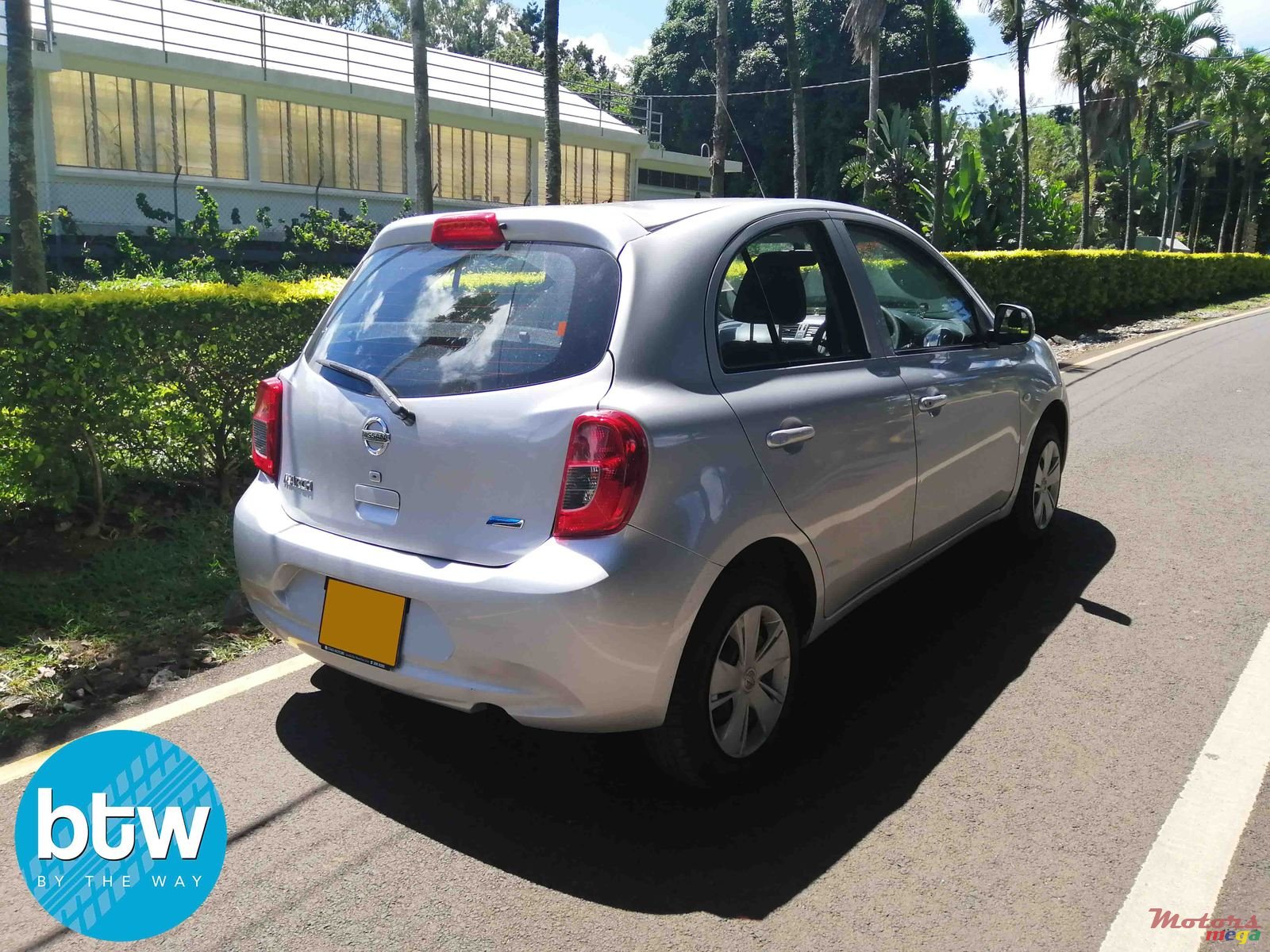 2014' Nissan March Automatic photo #2