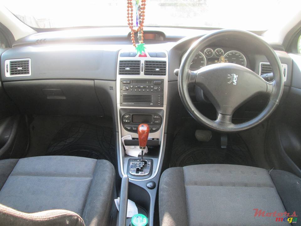 2003' Peugeot 307 SW photo #5