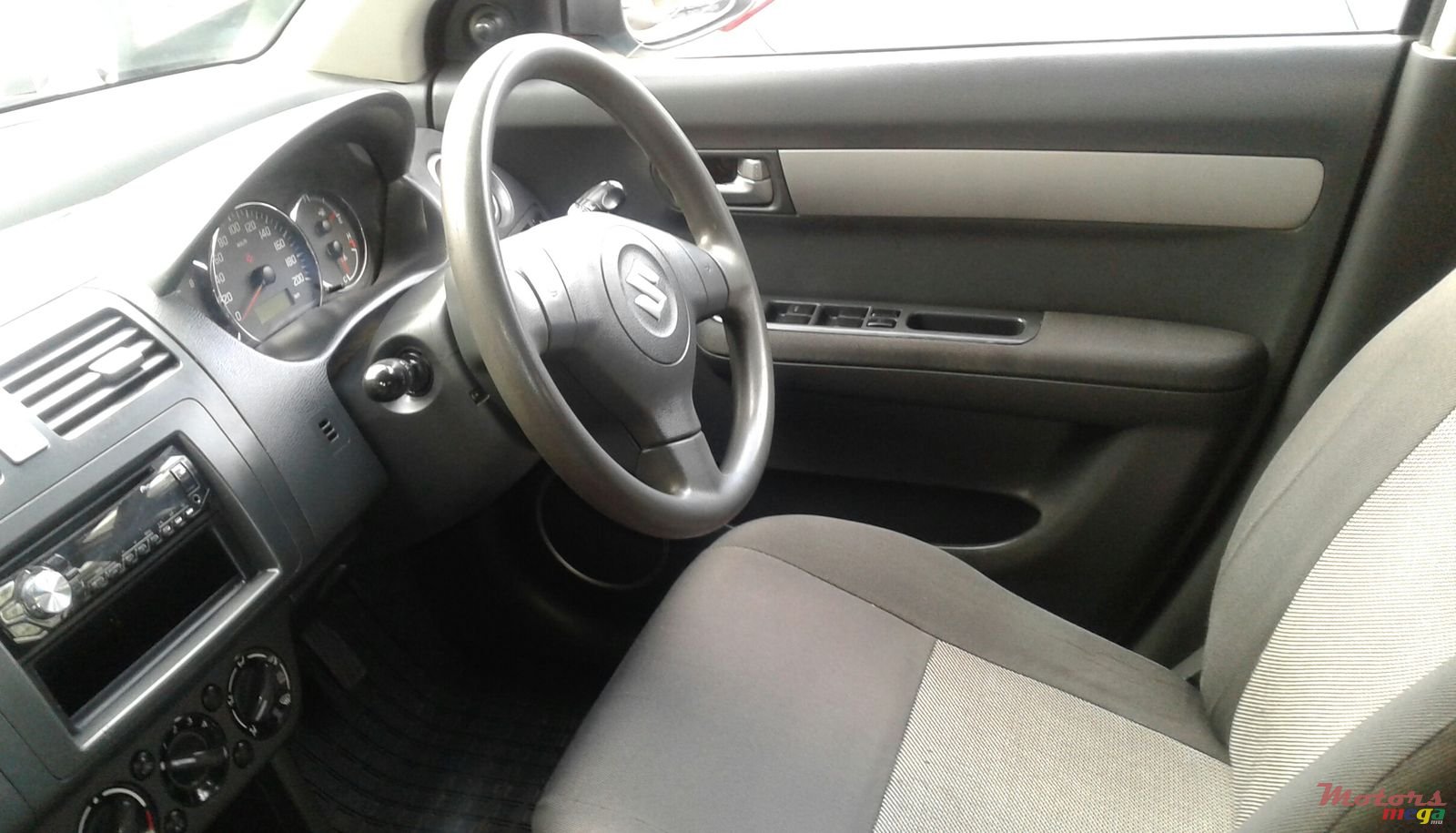 2009' Maruti Suzuki Swift VXi photo #2