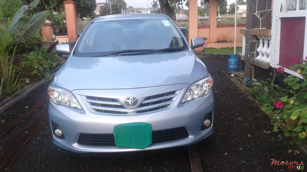 2012' Toyota Corolla photo #1