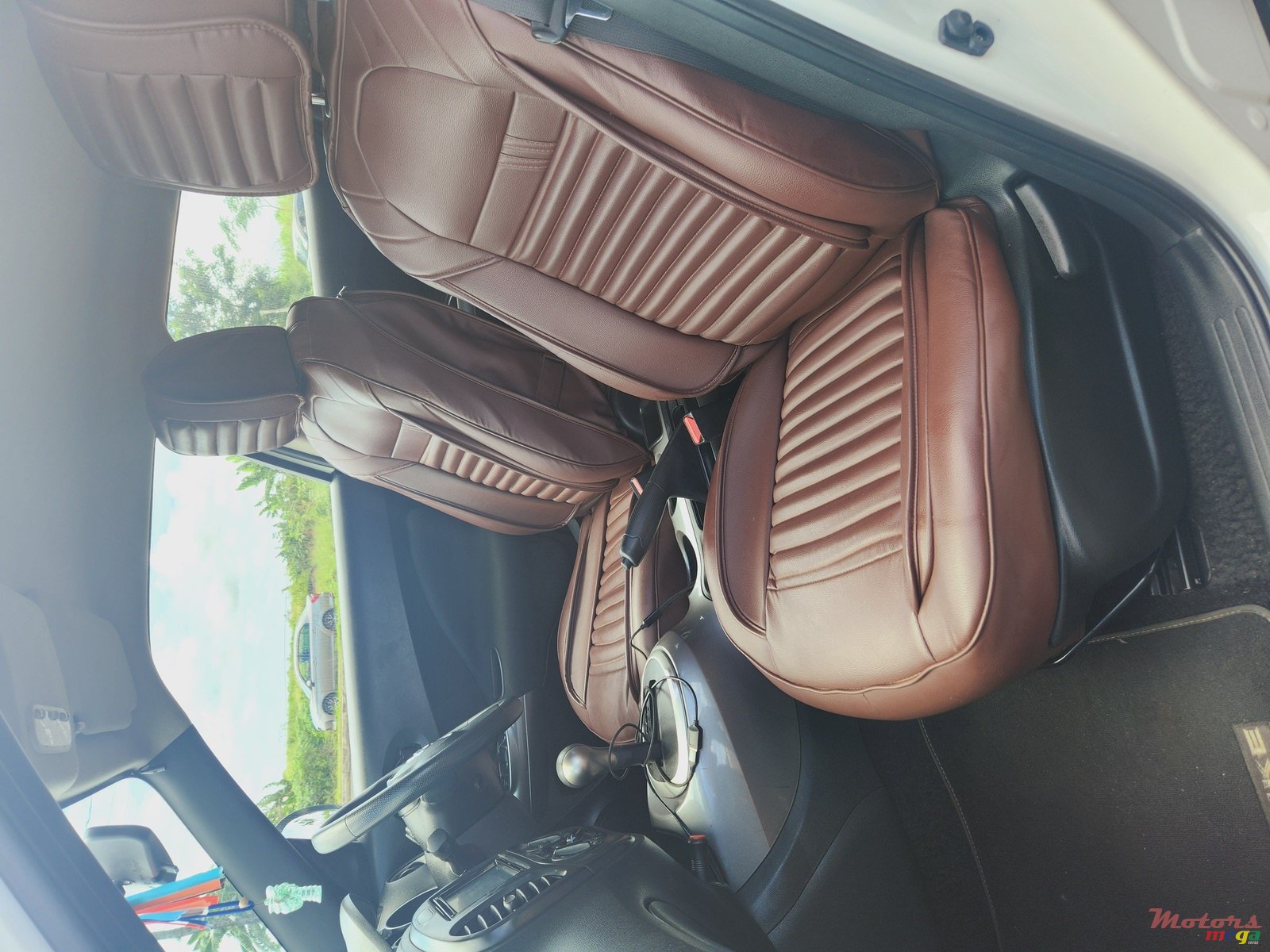 2013' Nissan Juke photo #4