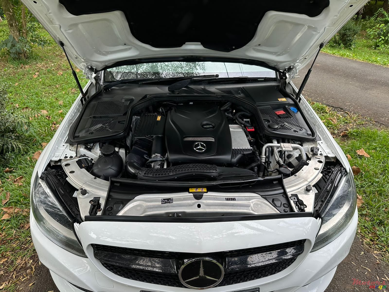 2014' Mercedes-Benz C 180 photo #6