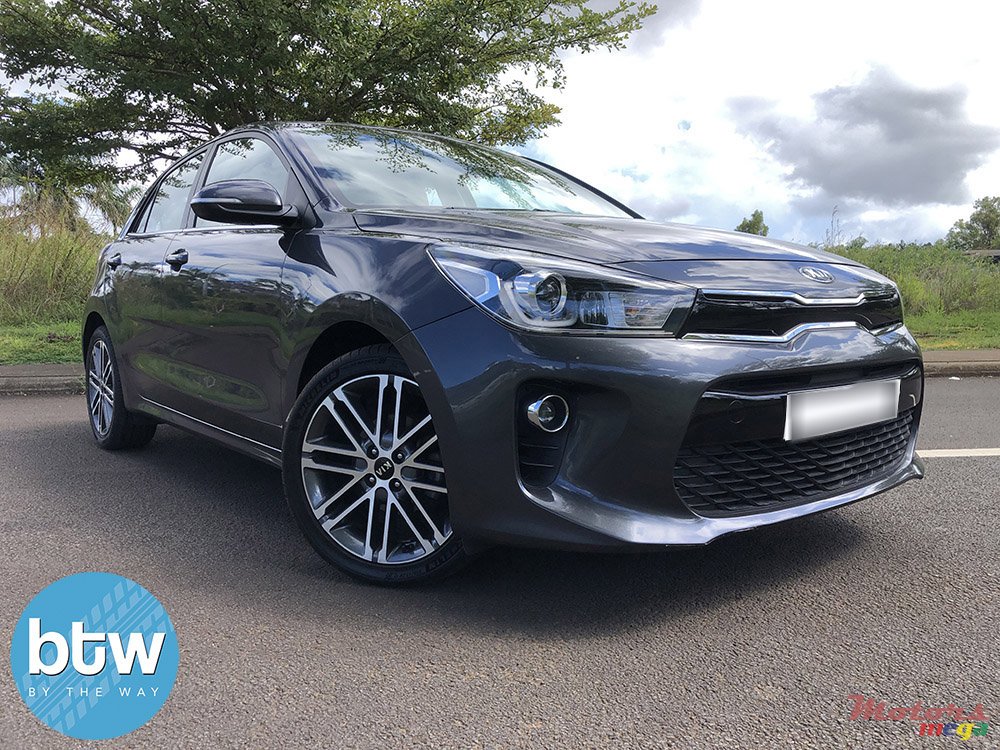 2017' Kia Rio photo #1