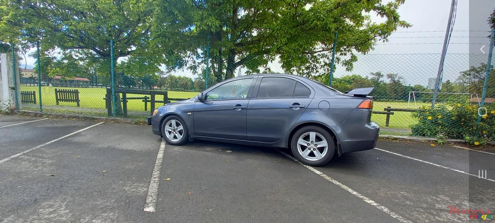 2008' Mitsubishi Lancer X photo #2