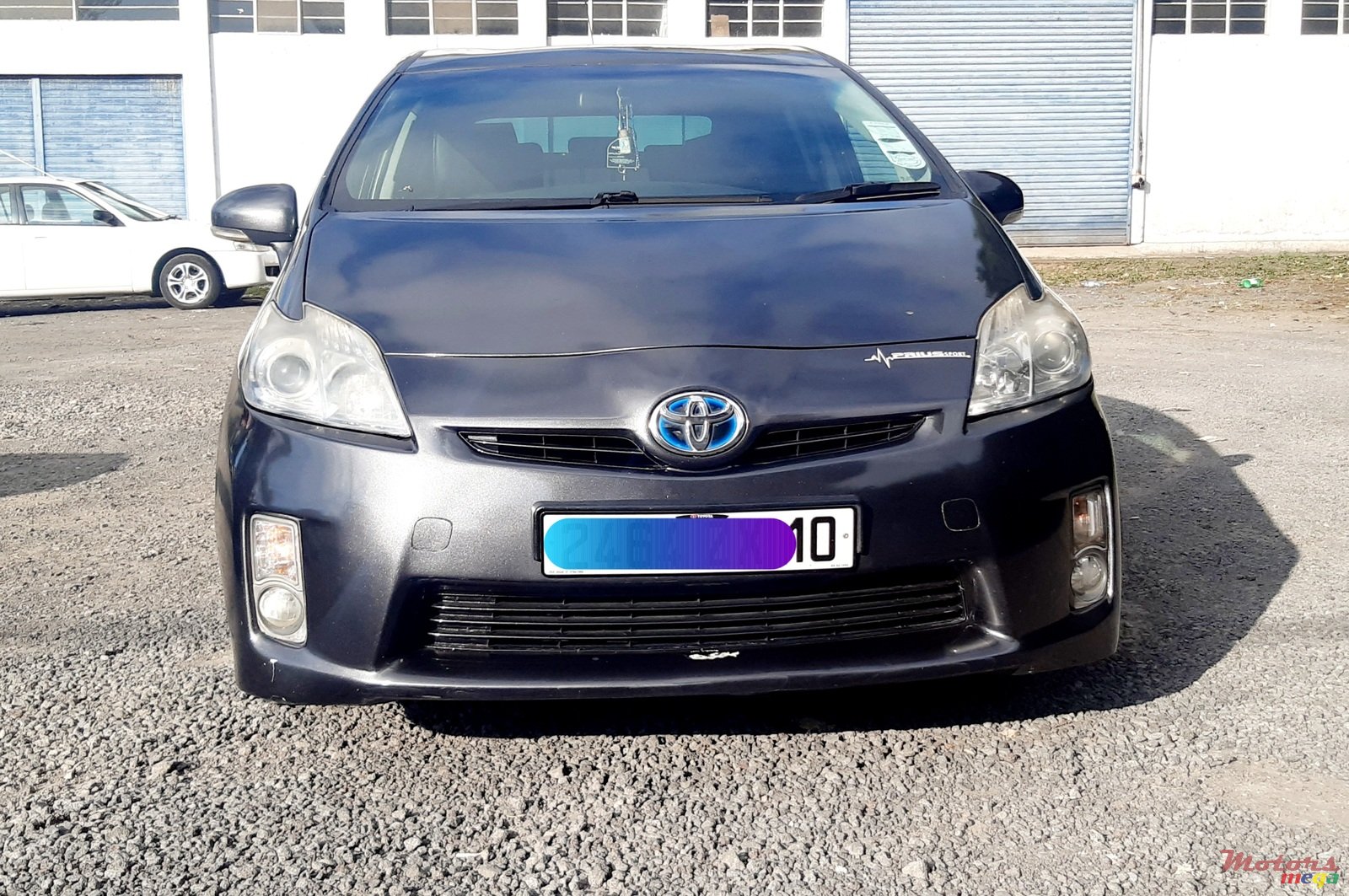 2010' Toyota Prius photo #7