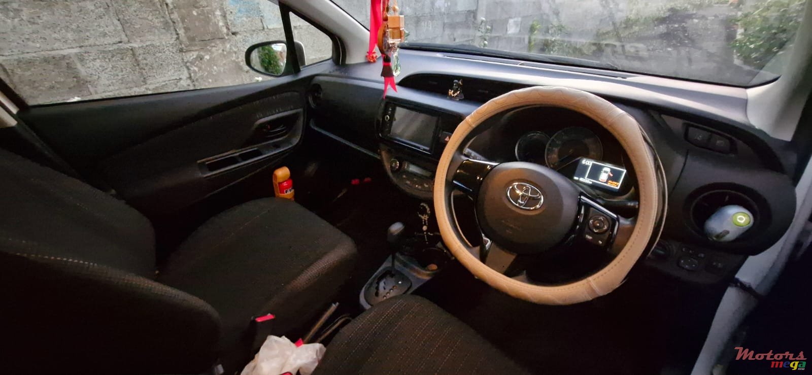 2019' Toyota Vitz photo #4