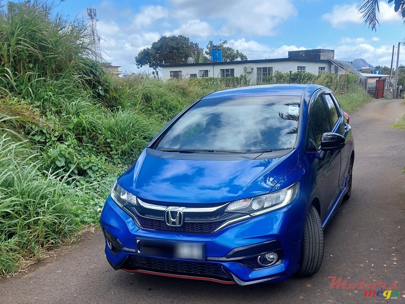 2019' Honda Jazz Dynamic (sport) photo #2