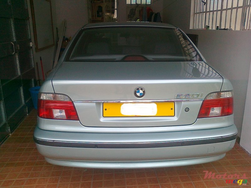 2000' BMW 520 photo #2