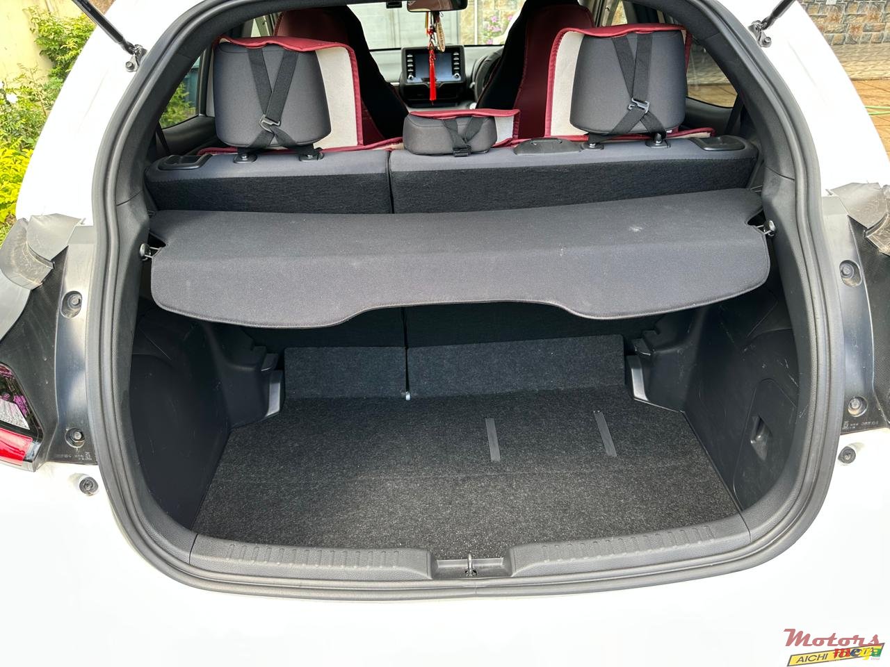 2021' Toyota Yaris photo #4