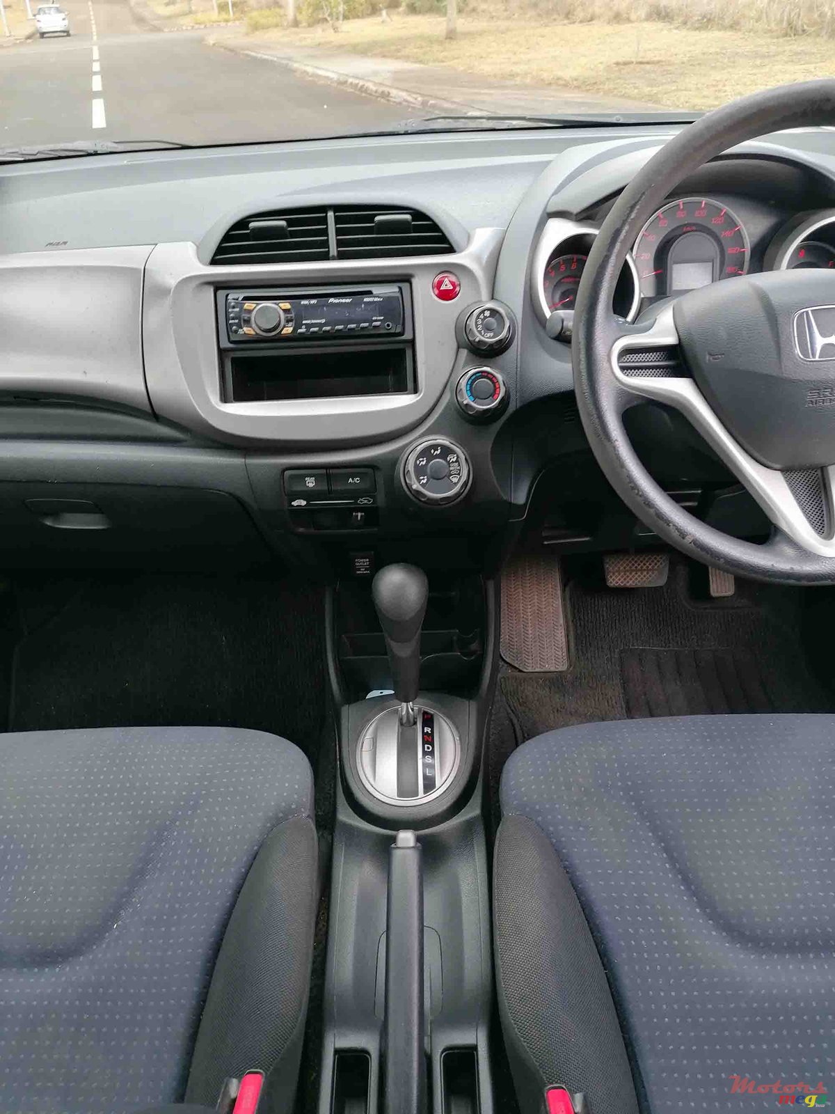 2008' Honda Fit photo #5