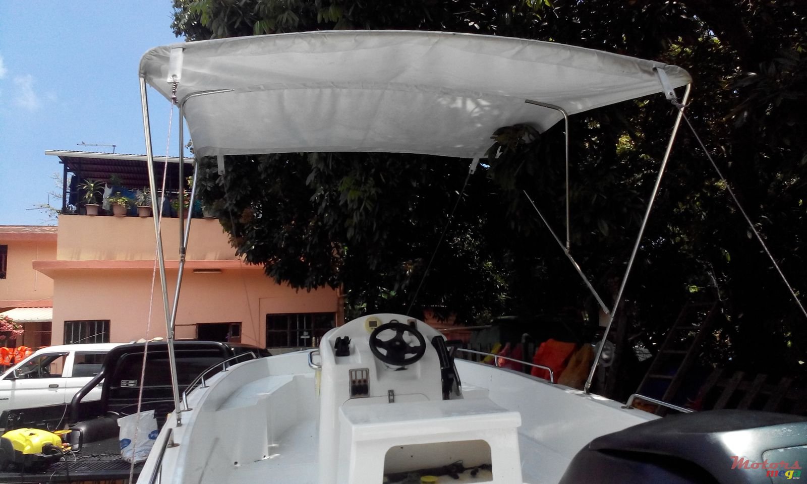 2001' Tremlett 3 V-hull photo #4