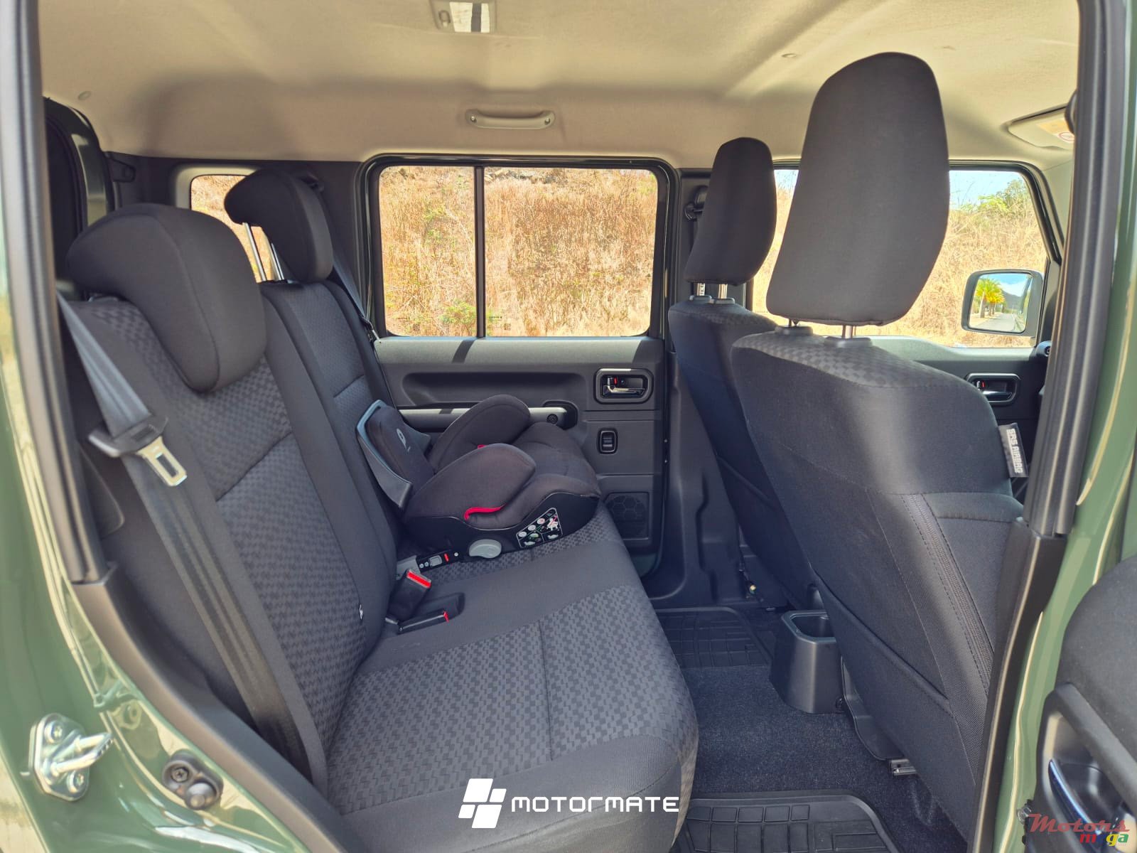 2024' Suzuki Jimny GLX 5D photo #4