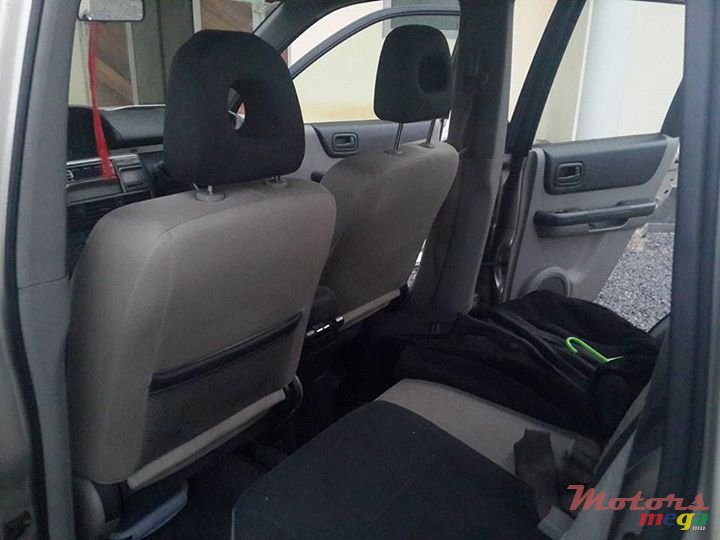 2003' Nissan X-Trail photo #3