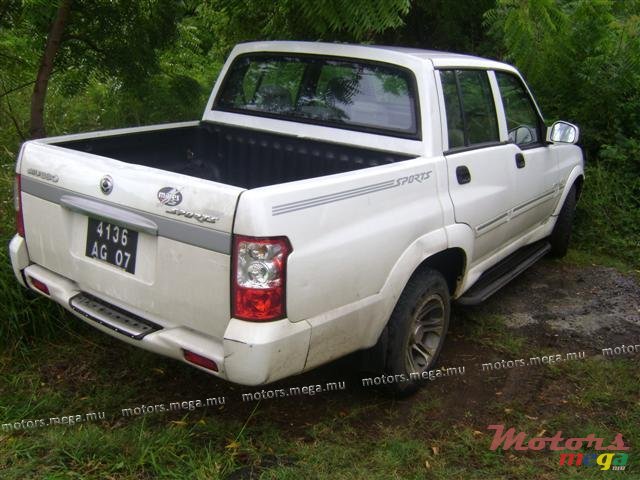 2007' SsangYong Musso photo #1