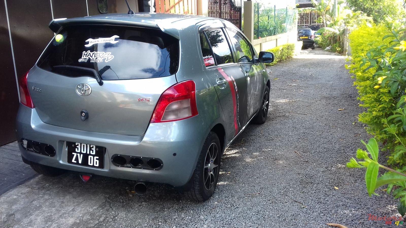 2006' Toyota Vitz photo #4