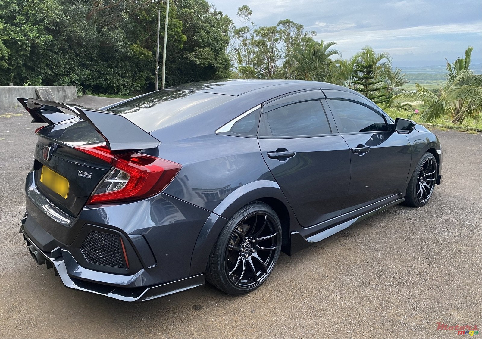 2017' Honda Civic Turbo photo #6