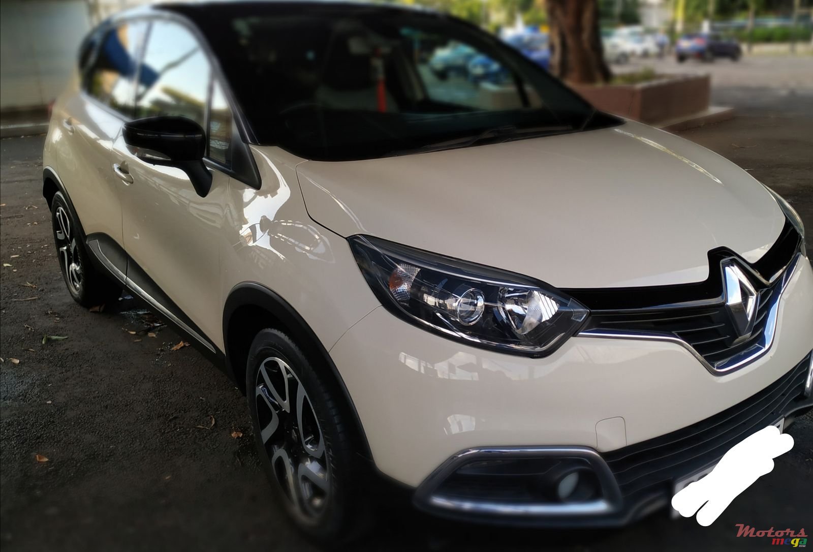 2015' Renault Captur photo #1