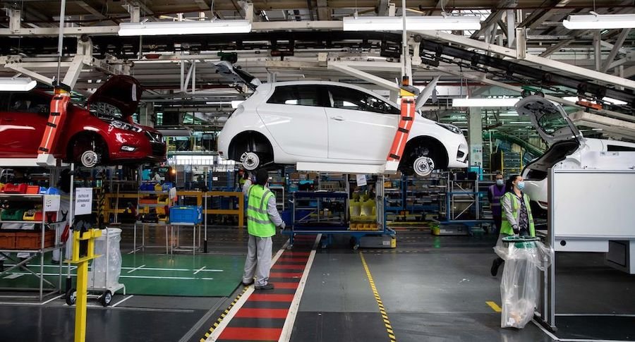 French government outlines €8bn car industry rescue package