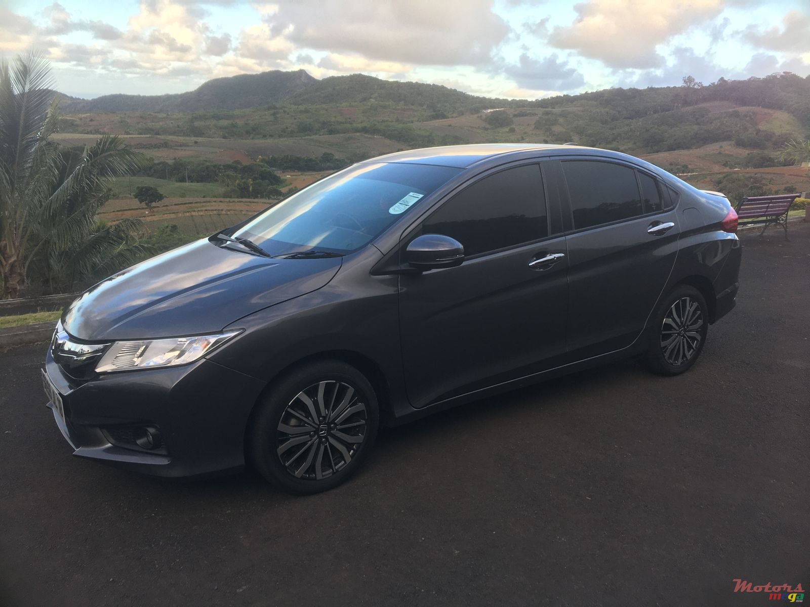 2018' Honda photo #2