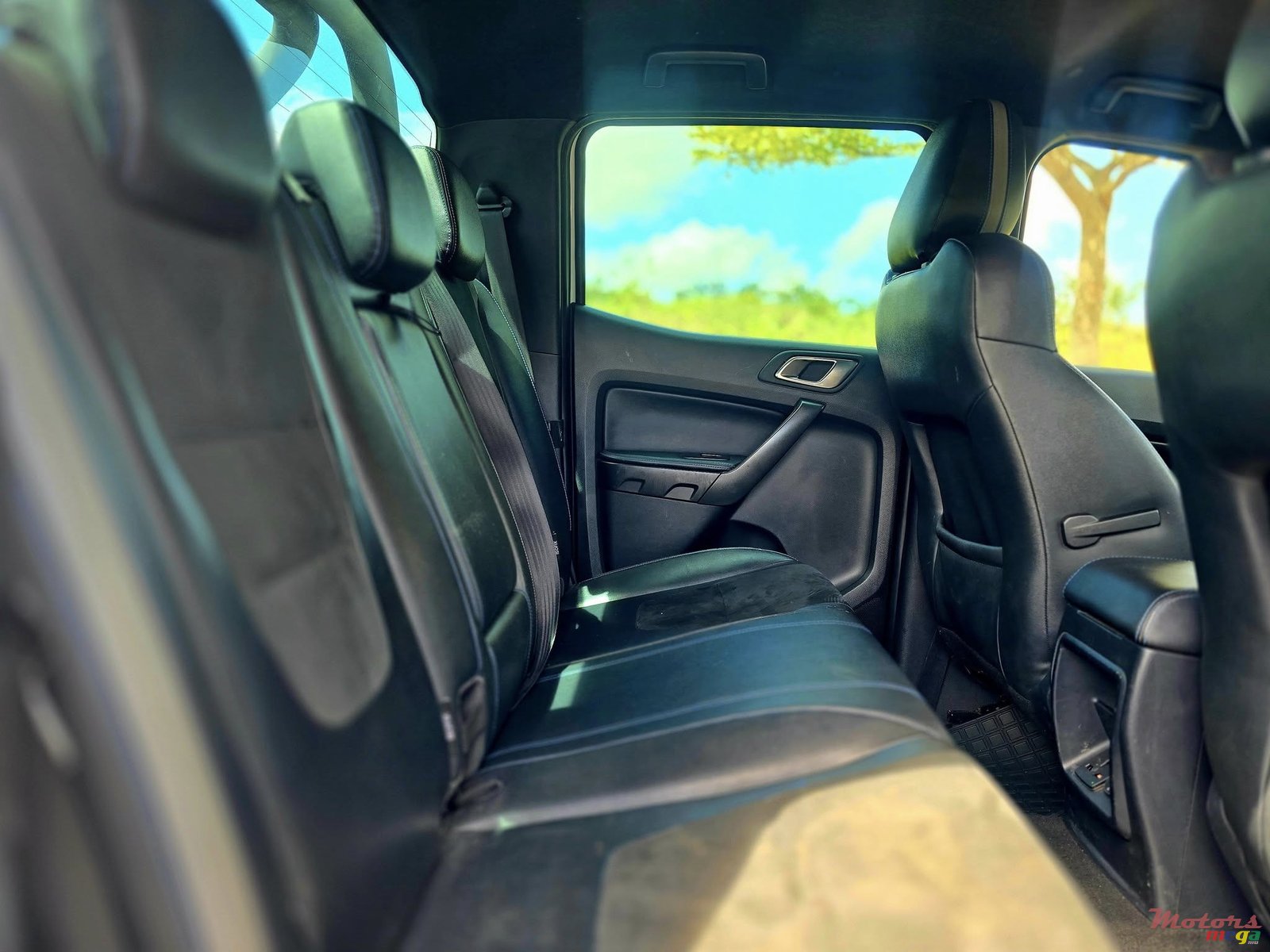 2020' Ford Raptor photo #6