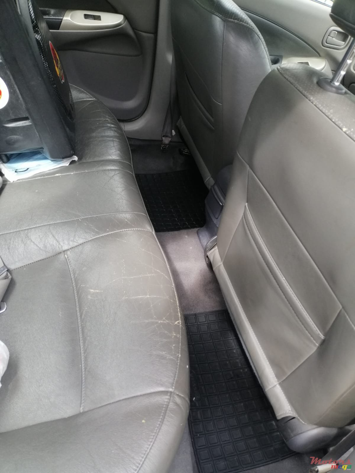 2002' Nissan Sunny N16 photo #2