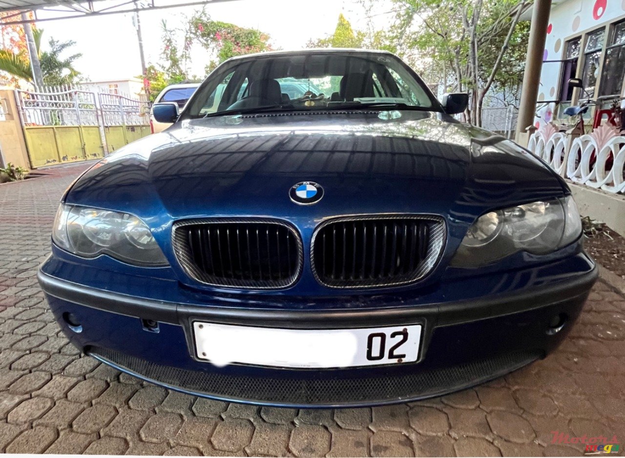 2002' BMW 320 photo #1