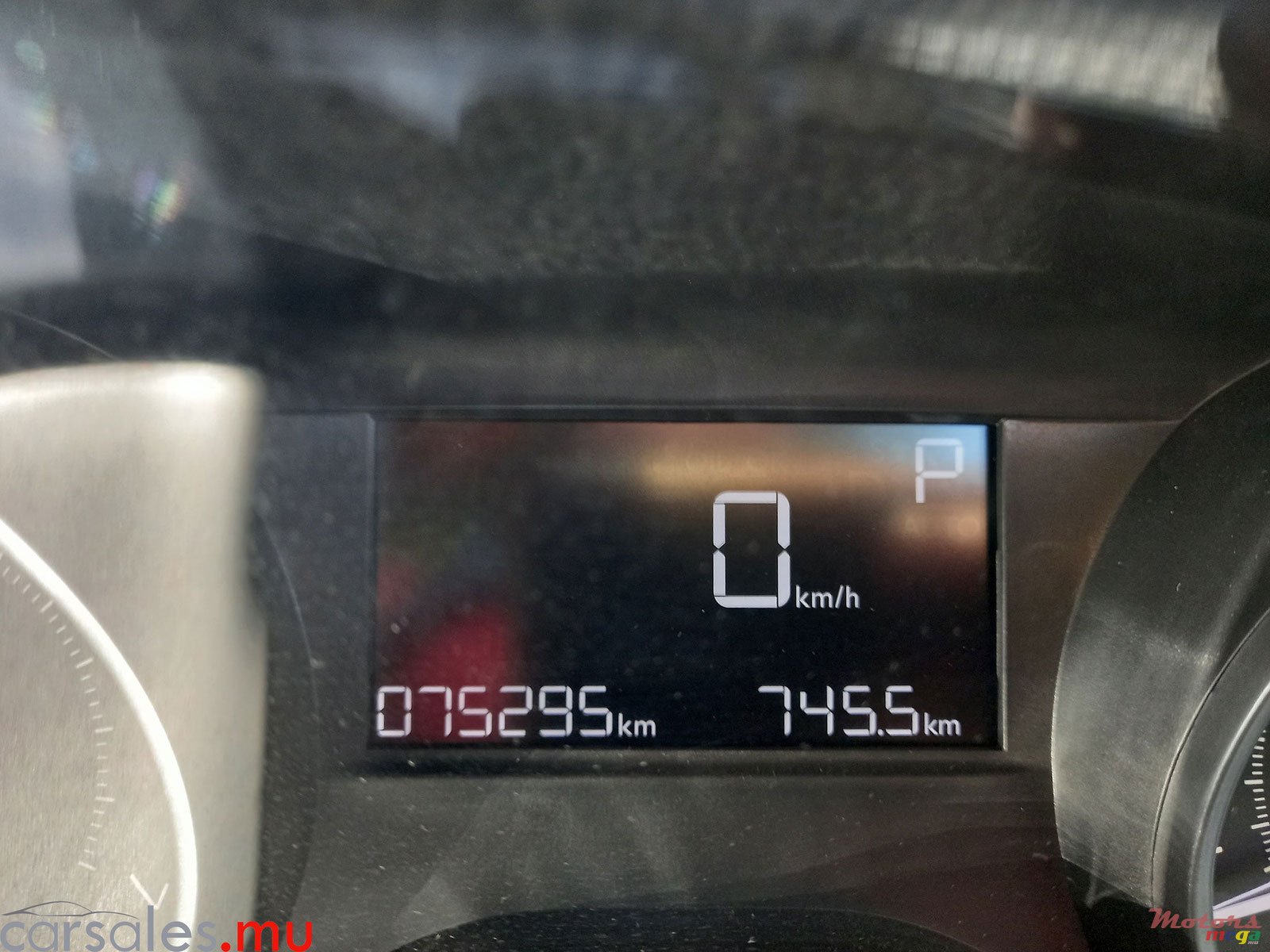 2017' Peugeot 2008 1.2T Puretech photo #7