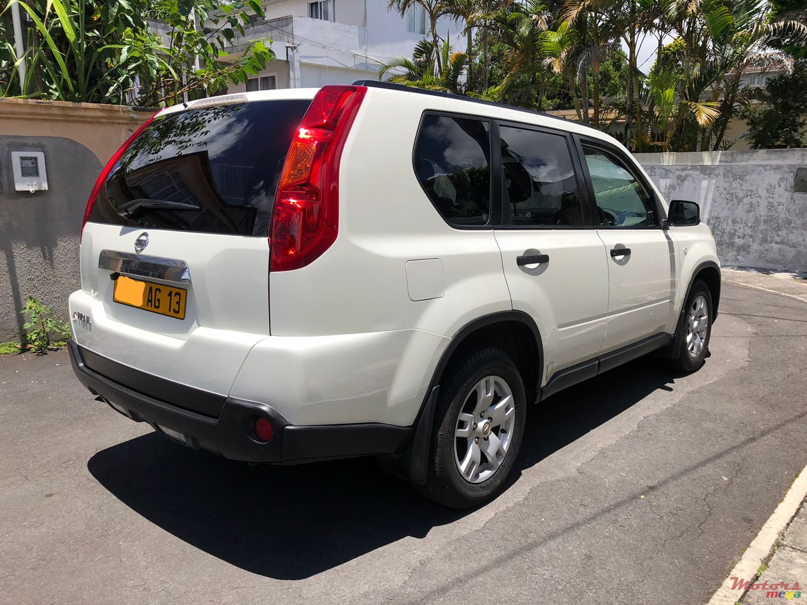 2013' Nissan X-Trail photo #4