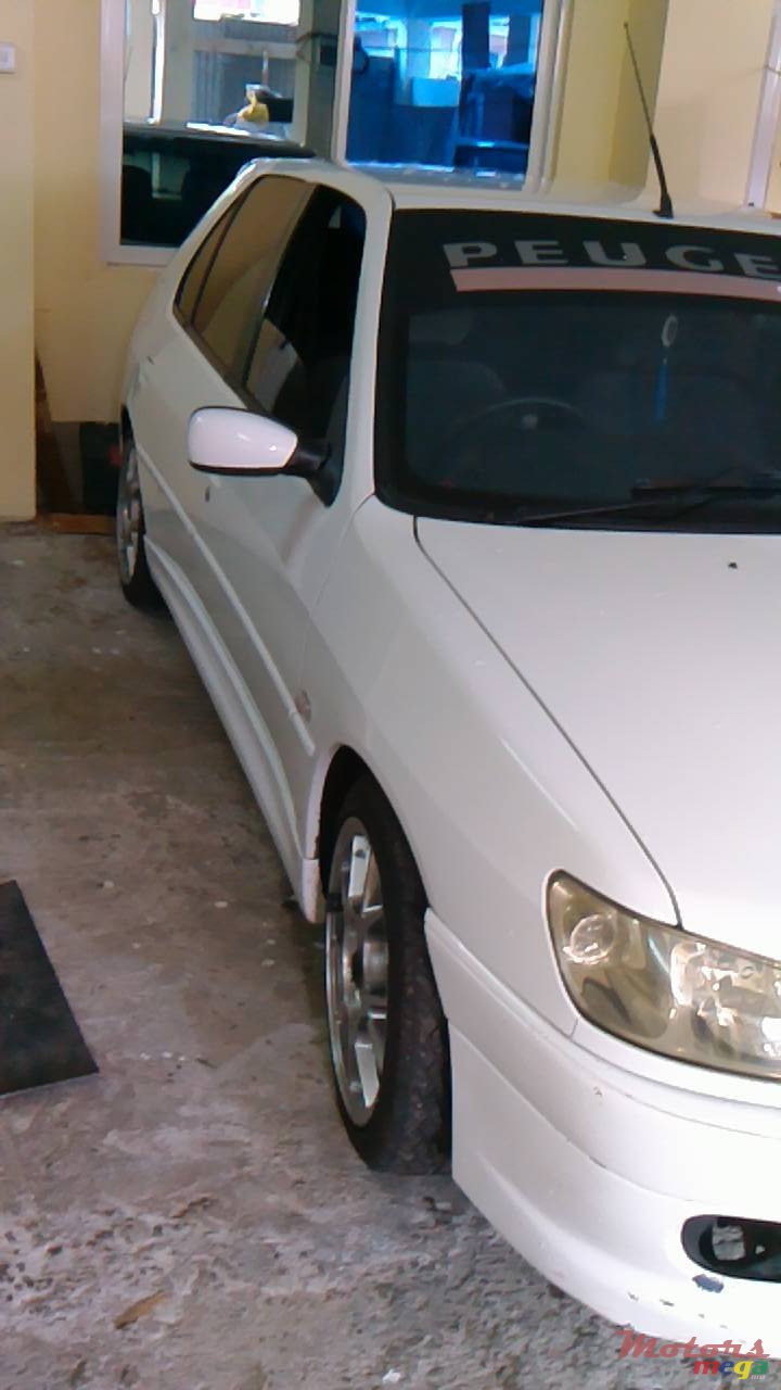 2000' Peugeot photo #2