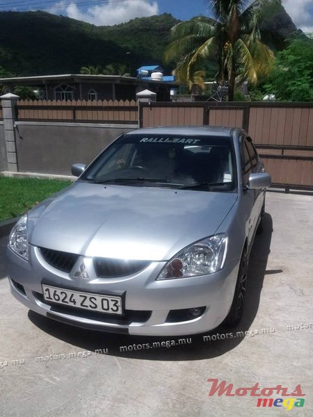 2003' Mitsubishi glx photo #1