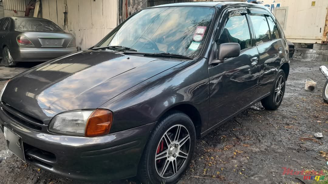 1996' Toyota Starlet photo #3