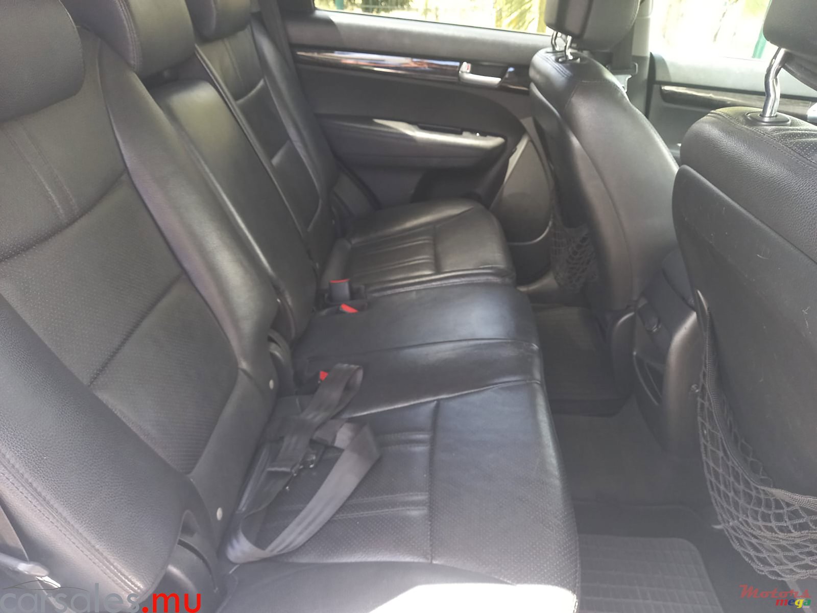 2013' Kia Sorento 2.2 CRDI AWD 7 Seater photo #5