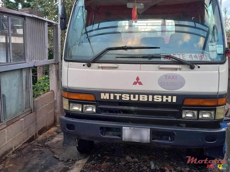 1999' Mitsubishi photo #2