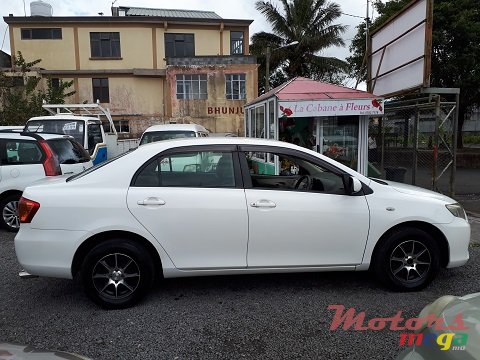 2006' Toyota Axio photo #5