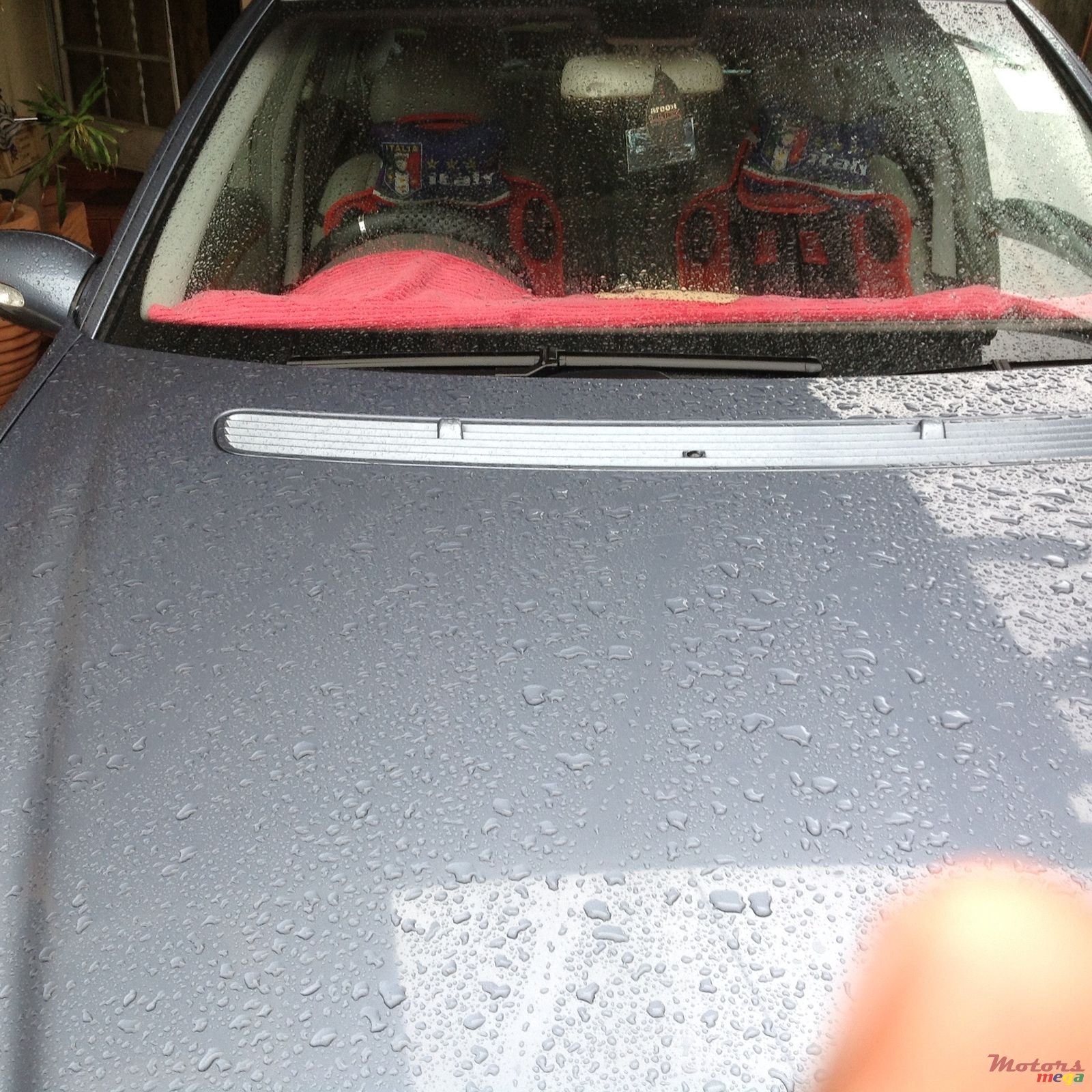 2004' Mercedes-Benz E-Class Sports button photo #3