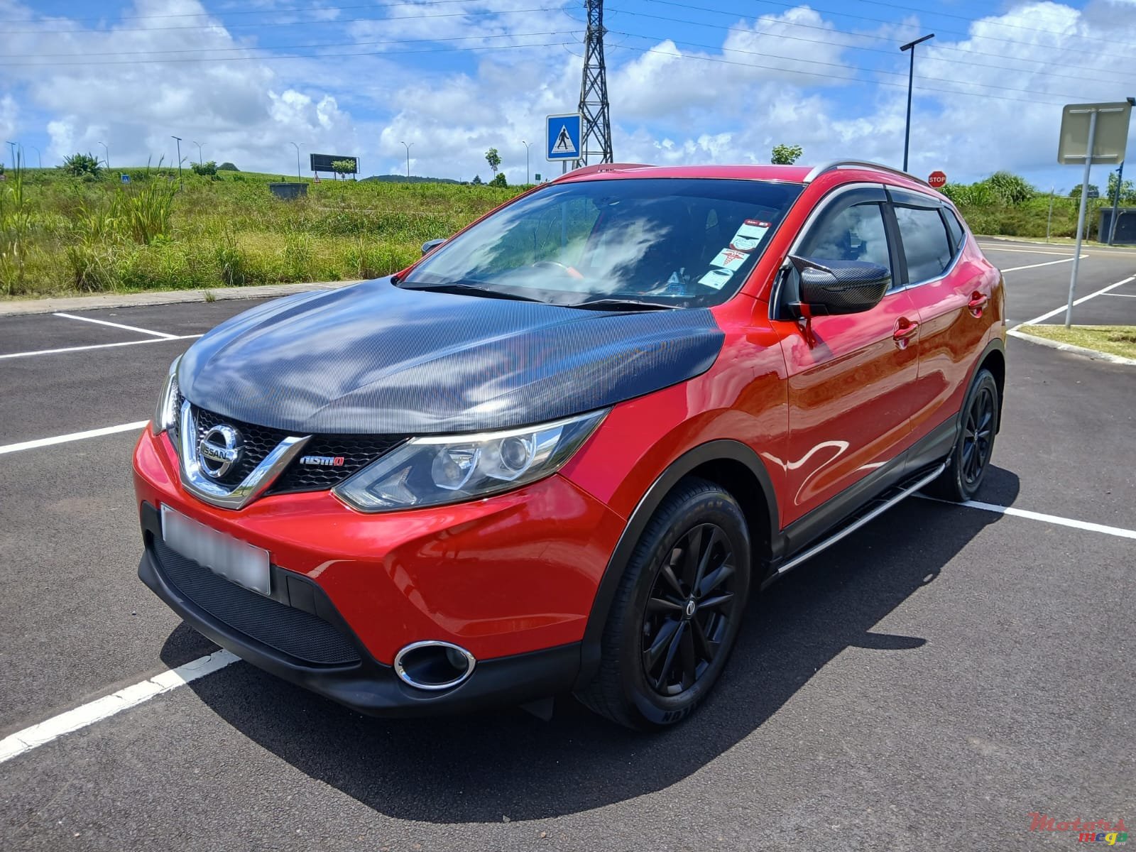 2015' Nissan Qashqai Nismo photo #2
