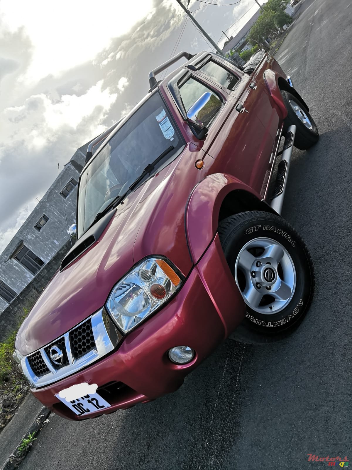 2012' Nissan Hardbody 4x4 Turbo Intercooler photo #1