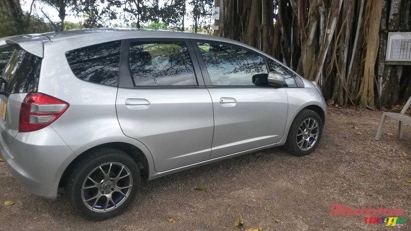 2008' Honda Fit photo #2