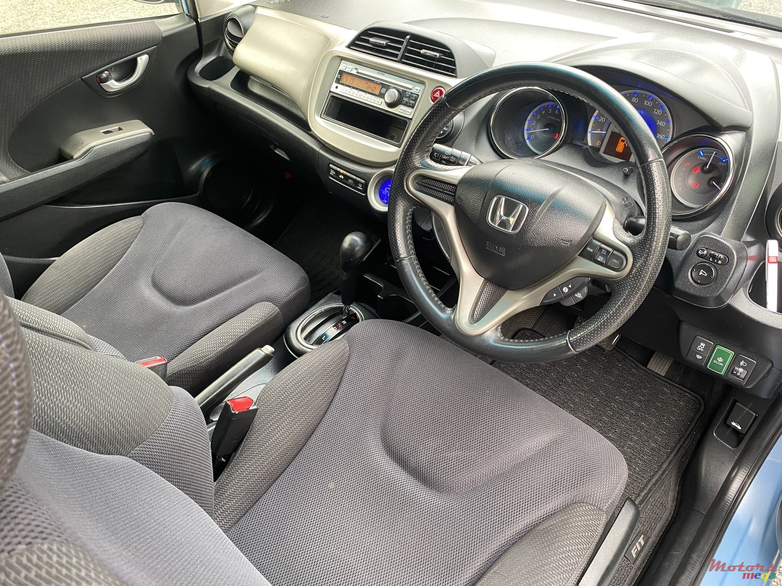 2012' Honda Fit Hybride photo #7