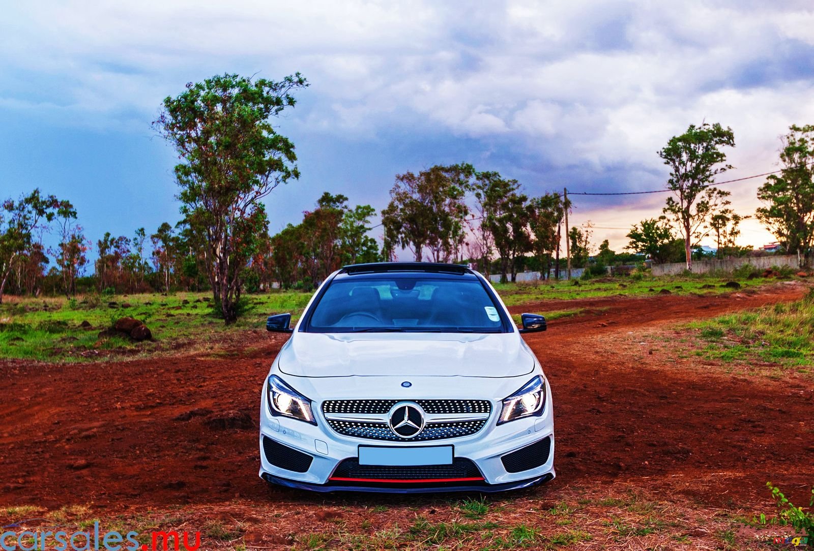 2014' Mercedes-Benz CLA 200 photo #4