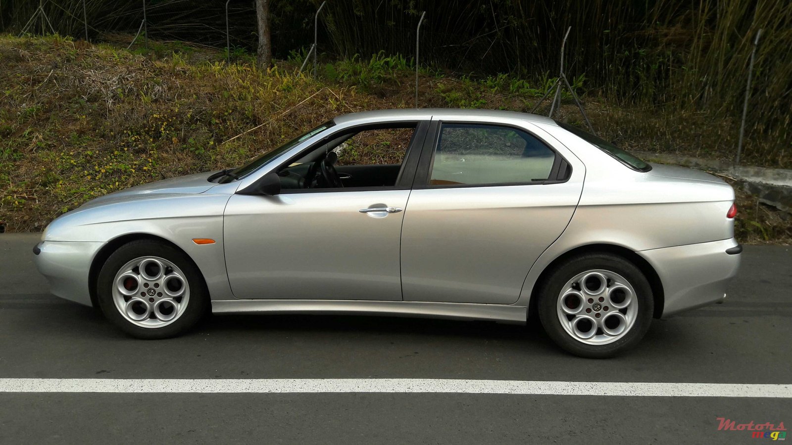 1999' Alfa Romeo 156 photo #1