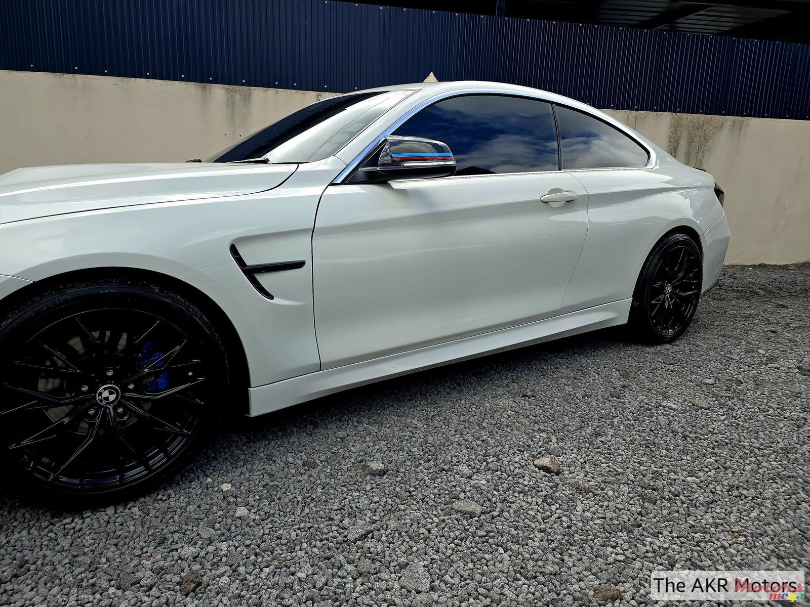 2015' BMW 420 M4 photo #2