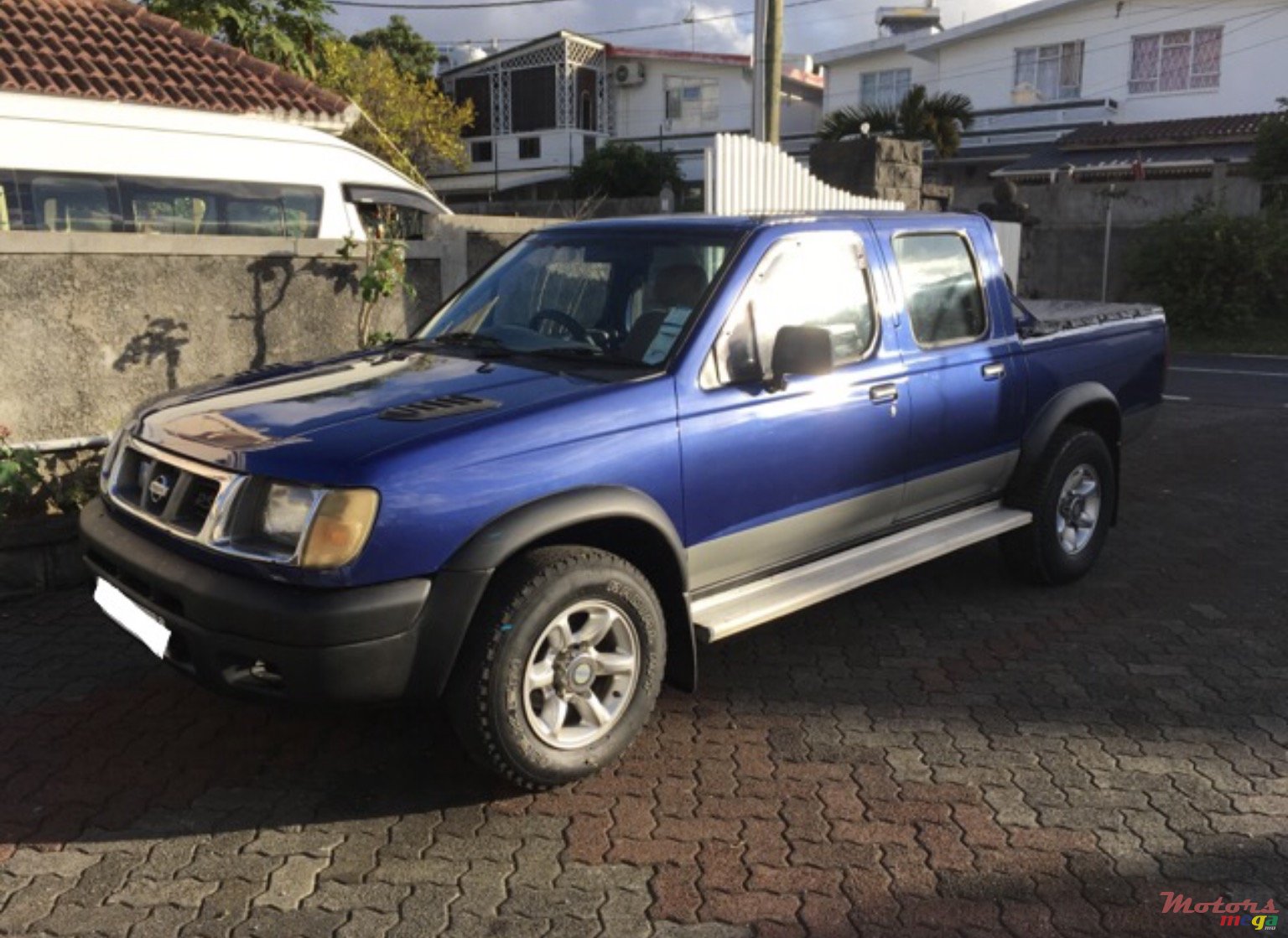 1997' Nissan photo #1