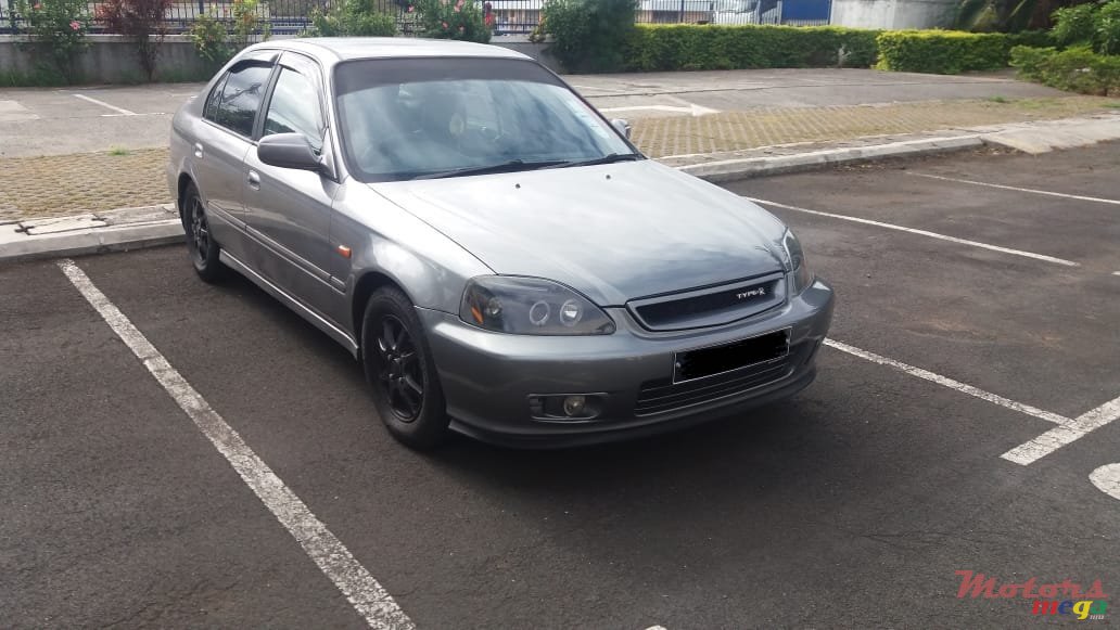 2000' Honda Civic photo #1