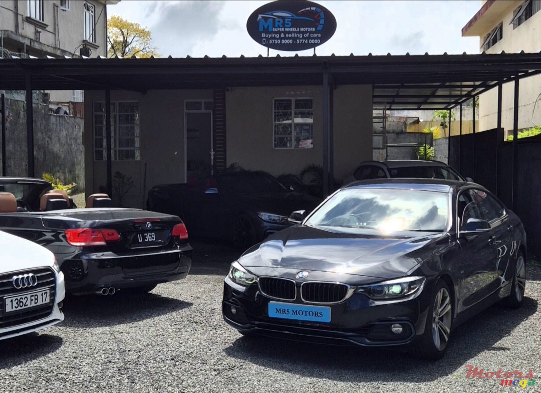 2017' BMW 4 Series Gran Coupe photo #1