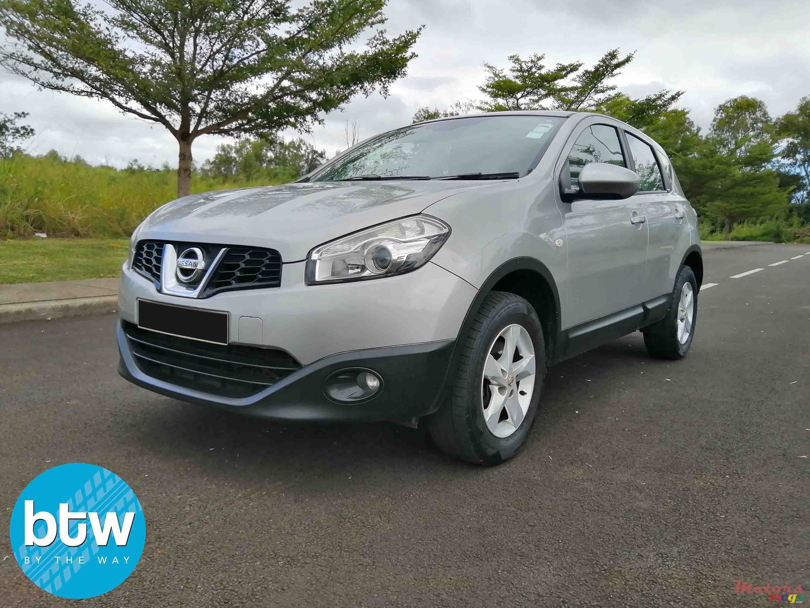 2010' Nissan Qashqai photo #2